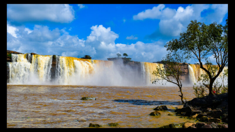 https://www.ultranewstv.com/wp-content/uploads/2023/09/Explore-Jagdalpur-Chhattisgarh-1-800x450.jpg